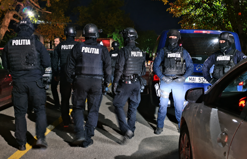 Scandal în toiul nopții într-un club din Pitești! Ce a făcut un bărbat de 41 de ani este inadmisibil