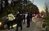 Ce au descoperit polițiștii la un control de rutină, în Ștefănești. Bărbat de 56 de ani, pericol public