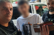 Portofel cu bani, carduri și acte, găsit pe o stradă din Pitești. Cum a ajuns înapoi la proprietar