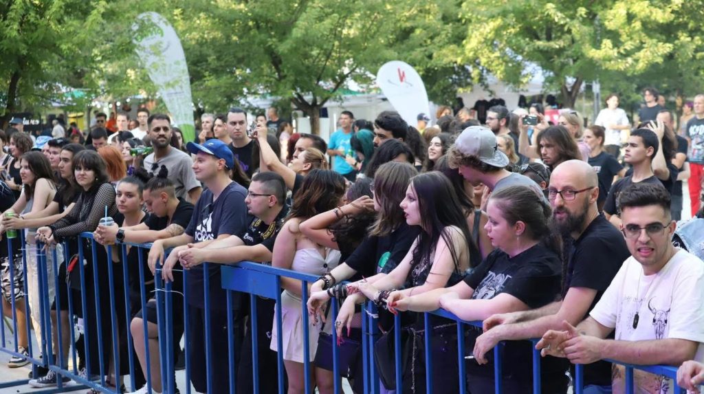 RebelX-Young-Rock-Festival- – Ziarul Argeşul - ediţia online
