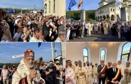 Astăzi: Noua biserică de la Valea Ursului și-a deschis porțile. Sute de credincioși, alături de IPS Calinic
