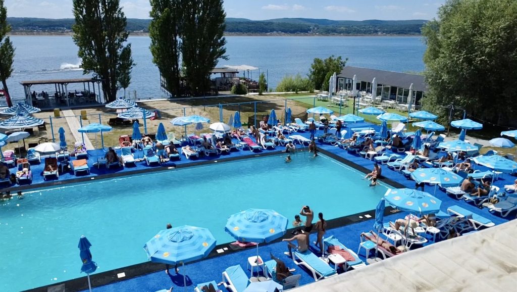 Taboo-Summer-Club- – Ziarul Argeşul - ediţia online