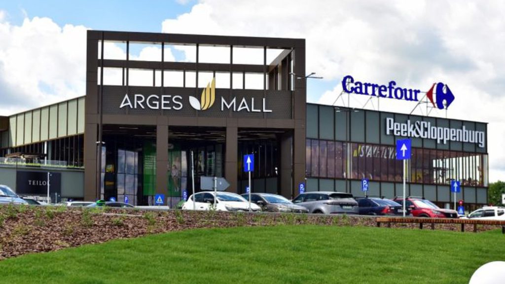 Arges-mall-3 – Ziarul Argeşul - ediţia online