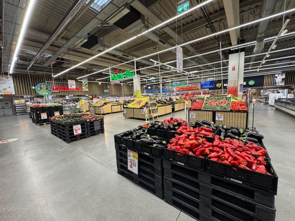 Auchan-5 – Ziarul Argeşul - ediţia online