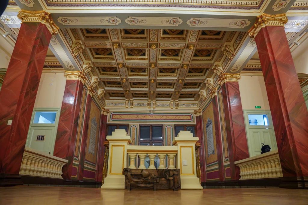 Galeria-de-Artă-Rudolf-Schweitzer-Cumpăna- – Ziarul Argeşul - ediţia online