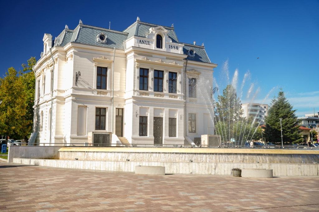 Galeria-de-Artă-Rudolf-Schweitzer-Cumpăna – Ziarul Argeşul - ediţia online