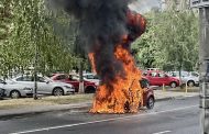 Ultima oră! Mașină cuprinsă de flăcări în județul Argeș