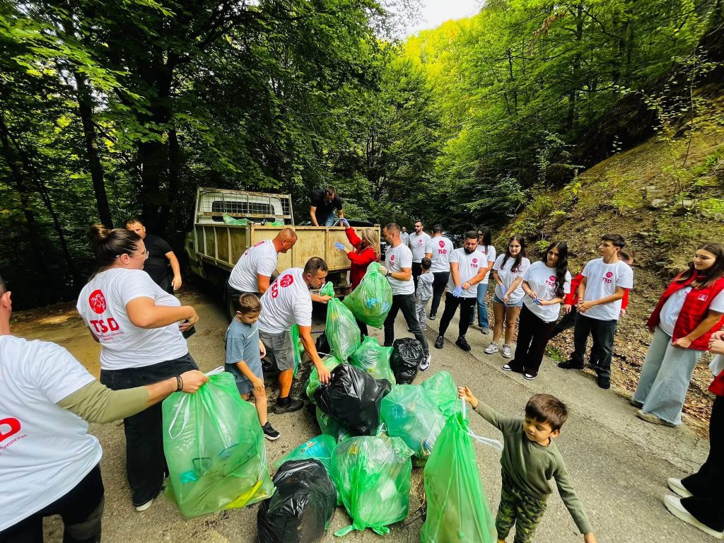 TSD-Argeș-Lets-Do-It-România-2 – Ziarul Argeşul - ediţia online