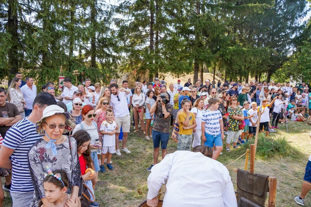 Transalutanus-Fest-Jidova – Ziarul Argeşul - ediţia online