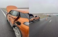 Accident pe DEx12, în Argeș! Un autocamion a lovit o mașină oprită pe carosabil
