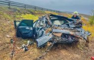 Accident rutier în Argeș! Un autoturism a intrat într-un parapet, la Stâlpeni