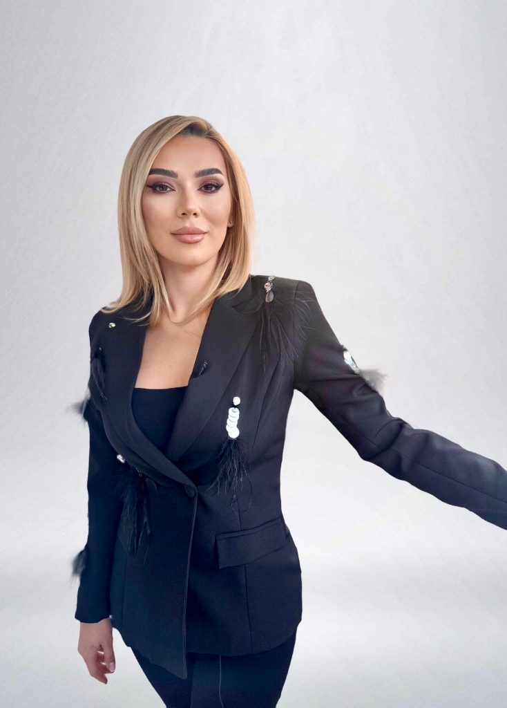 Andreea-Trandafirescu-3 – Ziarul Argeşul - ediţia online