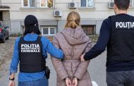 Două femei, reținute după ce au furat 64 de articole dintr-un magazin din Curtea de Argeș