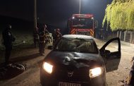 Scandal la Focul lui Sumedru, în Argeș: pompier lovit, două autospeciale avariate și mascați mobilizați la Ștefănești
