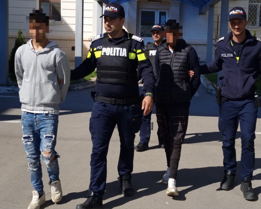 tineri-reținuți- – Ziarul Argeşul - ediţia online